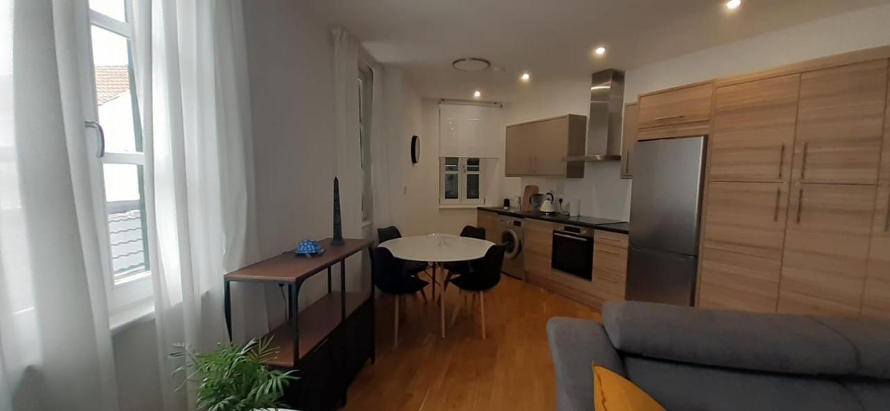 Appartement Old Town Brand New Studio à Gibraltar Extérieur photo